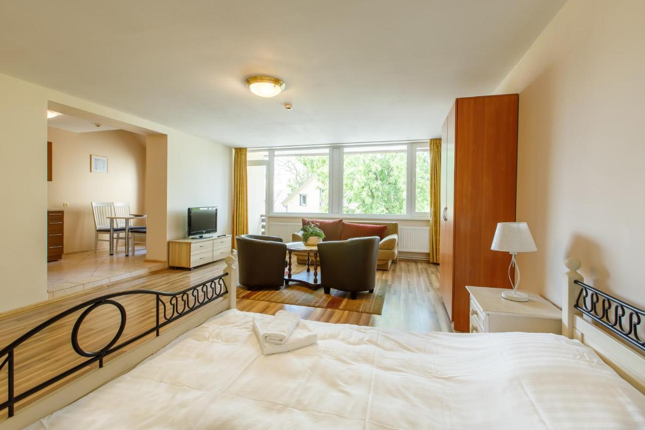 Viesbutis Prie Fontano Hotel Palanga Luaran gambar