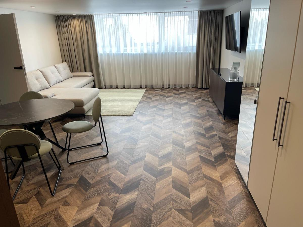 Viesbutis Prie Fontano Hotel Palanga Luaran gambar